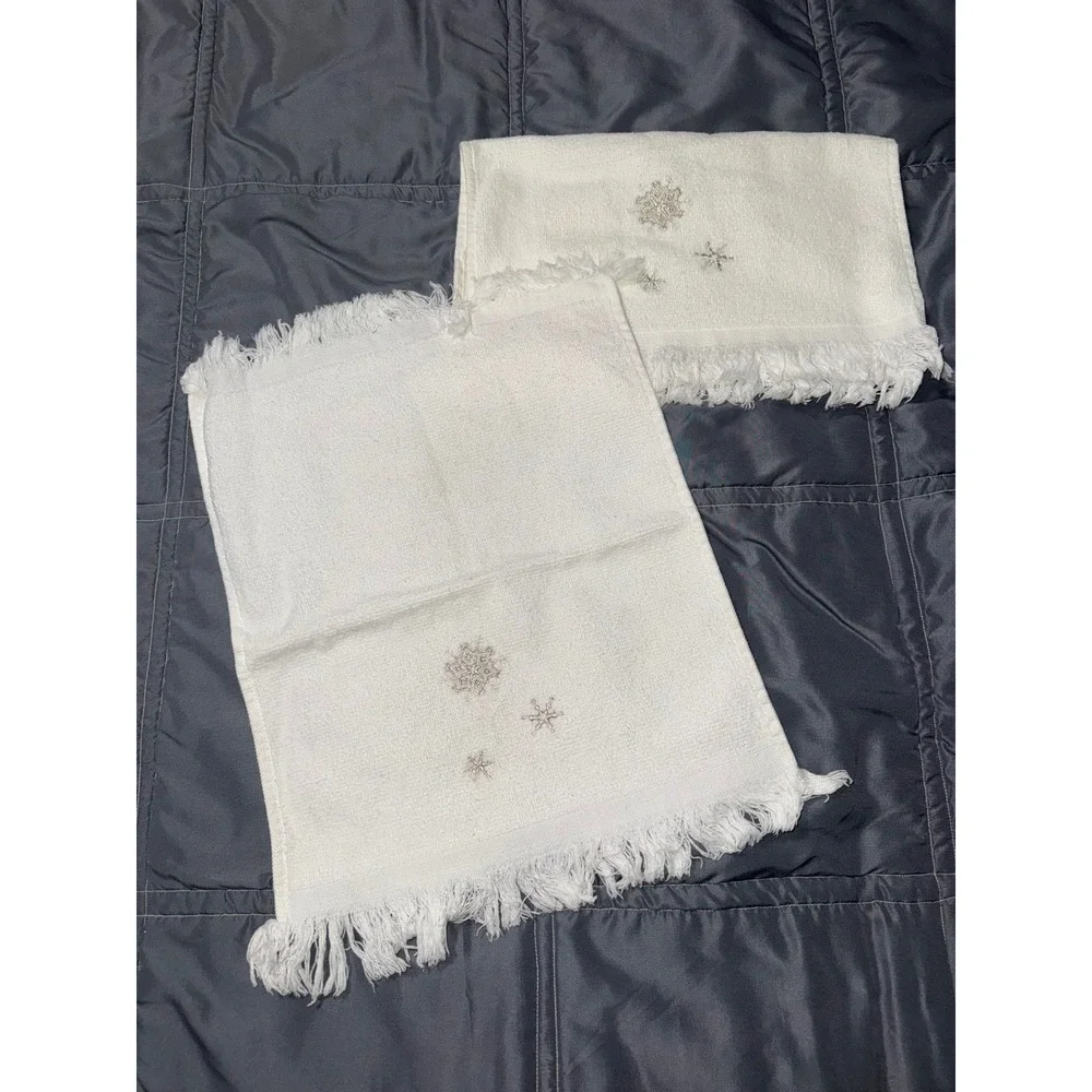 Vintage Christmas Hand Towel Set 5pc White Embroidered Angel Let It Snow Fringe